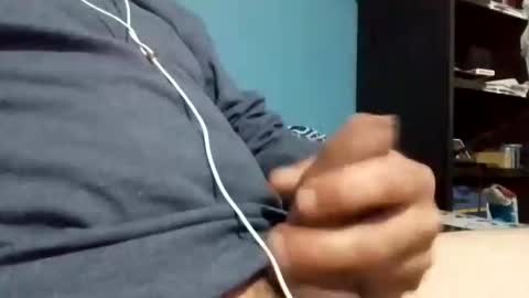 Snapshot of cumbian_chero chatting on March 2026 01:40:02 PM cumbian_chero online show from March 2026 01:40:02 PM