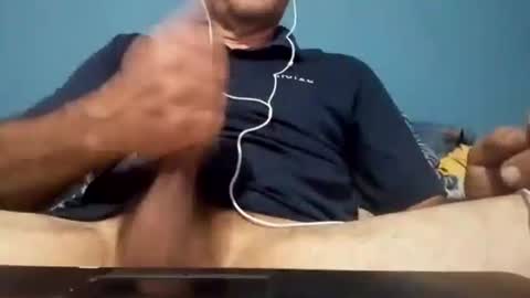 Snapshot of cumbian_chero chatting on July 2026 01:58:33 AM cumbian_chero online show from July 2026 01:58:33 AM