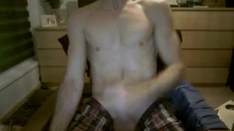 Snapshot of cumbigdick311 chatting on March 2025 10:42:01 PM cumbigdick311 online show from March 2025 10:42:01 PM
