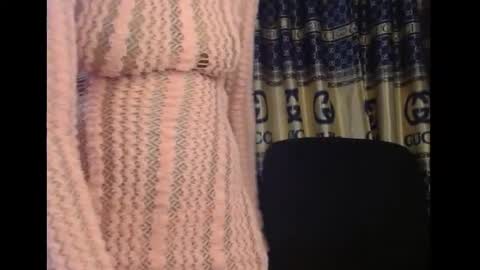 Snapshot of cumebony_petit chatting on September 2025 05:36:01 PM cumebony_petit online show from September 2025 05:36:01 PM