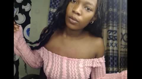 Snapshot of cumebony_petit chatting on September 2025 09:09:02 PM cumebony_petit online show from September 2025 09:09:02 PM