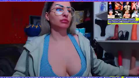 Snapshot of cuminmenowbby chatting on April 2026 06:10:01 PM cuminmenowbby online show from April 2026 06:10:01 PM