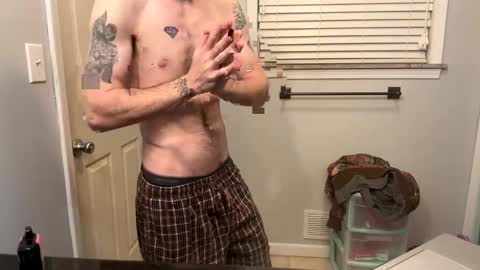 Snapshot of cumking51 chatting on March 2026 04:40:01 AM ConCon online show from March 2026 04:40:01 AM