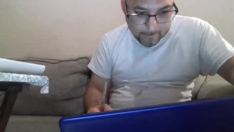 Snapshot of cummachine2022 chatting on March 2025 01:52:02 AM cummachine2022 online show from March 2025 01:52:02 AM