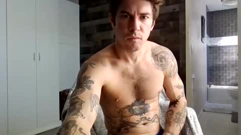 Charlie Mitchell   online show from October 2025 02:10:01 PM