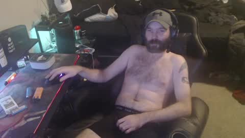 Snapshot of cumslinger2003 chatting on January 2025 01:43:01 PM cumslinger2003 online show from January 2025 01:43:01 PM