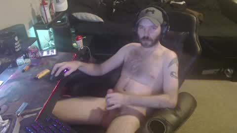 Snapshot of cumslinger2003 chatting on February 2025 01:01:01 PM cumslinger2003 online show from February 2025 01:01:01 PM