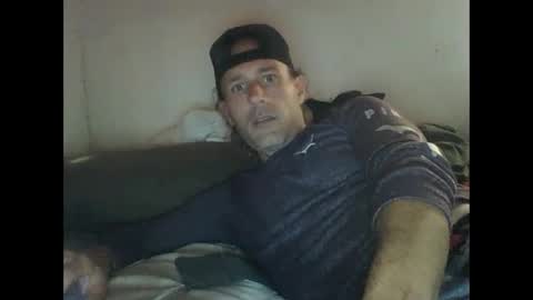 Snapshot of cumslutboi27 chatting on January 2025 03:27:01 PM cumslutboi27 online show from January 2025 03:27:01 PM