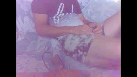 Snapshot of cumslutboi27 chatting on September 2025 10:04:01 AM cumslutboi27 online show from September 2025 10:04:01 AM