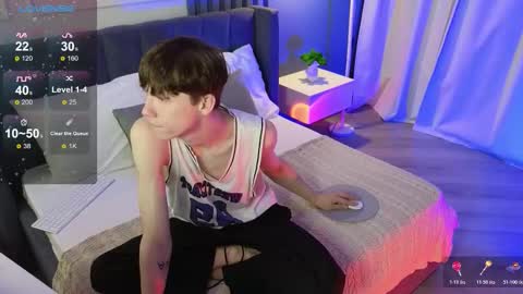 Snapshot of cumte_boy chatting on November 2025 03:39:02 AM cumte_boy online show from November 2025 03:39:02 AM