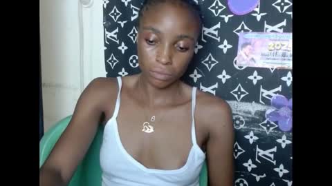 Snapshot of cupidxdoll chatting on February 2025 03:46:02 AM cupidxdoll online show from February 2025 03:46:02 AM