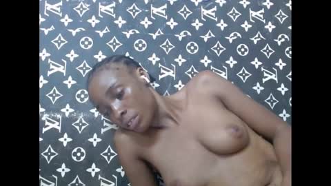 Snapshot of cupidxdoll chatting on February 2025 11:02:02 AM cupidxdoll online show from February 2025 11:02:02 AM