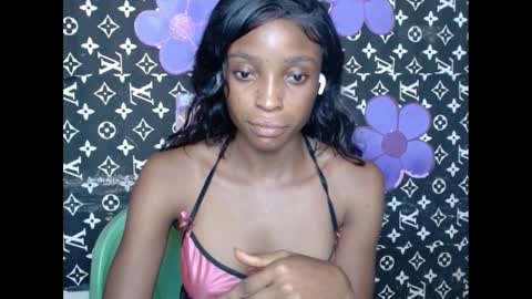 Snapshot of cupidxdoll chatting on February 2025 12:48:01 PM cupidxdoll online show from February 2025 12:48:01 PM