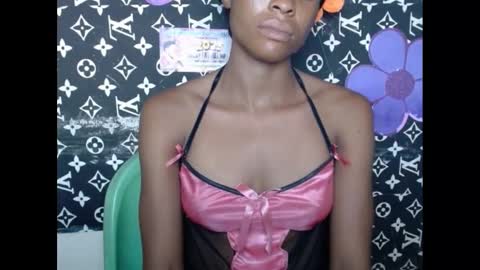 Snapshot of cupidxdoll chatting on February 2025 03:53:01 PM cupidxdoll online show from February 2025 03:53:01 PM