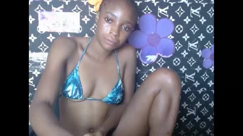 Snapshot of cupidxdoll chatting on March 2025 08:56:02 AM cupidxdoll online show from March 2025 08:56:02 AM