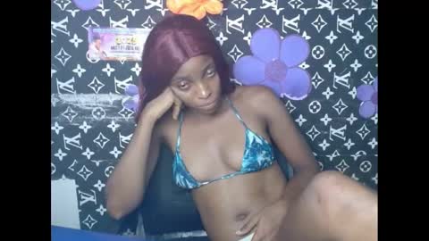 Snapshot of cupidxdoll chatting on March 2025 06:32:01 PM cupidxdoll online show from March 2025 06:32:01 PM