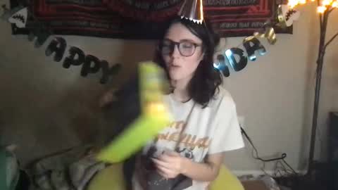 Cupid online show from December 2025 11:21:01 PM