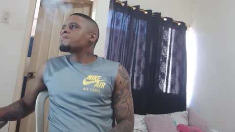 Snapshot of cuplex_hotlatina94 chatting on March 2026 02:55:01 PM dominic and julieta... independent models online show from March 2026 02:55:01 PM