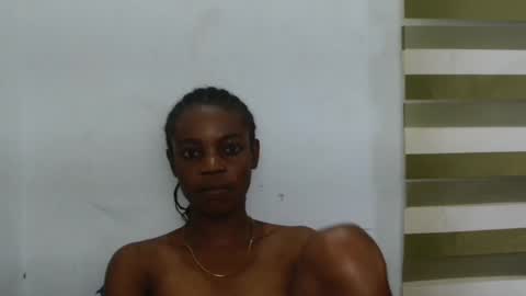 Snapshot of cupxcakex chatting on May 2026 09:32:02 PM cupxcakex online show from May 2026 09:32:02 PM