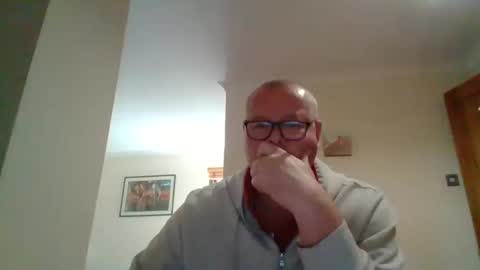 curiousax77 online show from March 2025 12:39:02 PM