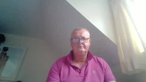 Snapshot of curiousax77 chatting on May 2026 11:17:01 AM curiousax77 online show from May 2026 11:17:01 AM