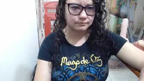 Vannesa online show from October 2025 08:07:01 PM