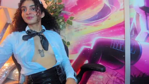 Rose online show from December 2024 12:38:01 AM