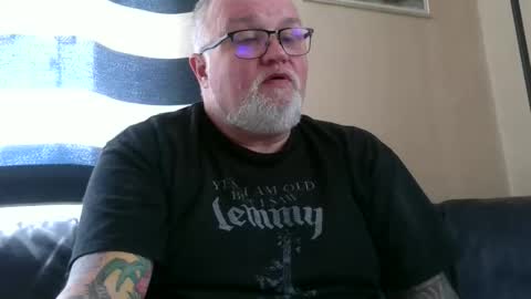 Snapshot of curtus14 chatting on March 2026 09:03:02 AM curtus14 online show from March 2026 09:03:02 AM