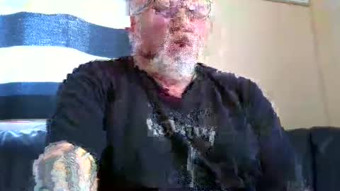 Snapshot of curtus14 chatting on April 2026 03:46:02 PM curtus14 online show from April 2026 03:46:02 PM