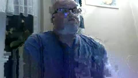 Snapshot of curtus14 chatting on April 2026 08:26:01 PM curtus14 online show from April 2026 08:26:01 PM