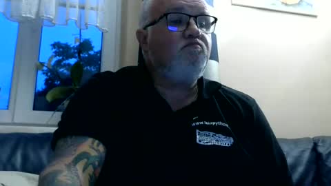 Snapshot of curtus14 chatting on June 2026 07:33:01 PM curtus14 online show from June 2026 07:33:01 PM