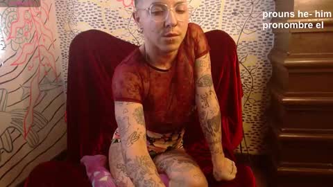 Curuba online show from December 2024 07:00:01 PM