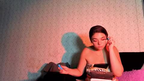 curvy_and_petite11_aws online show from October 2025 09:24:01 PM