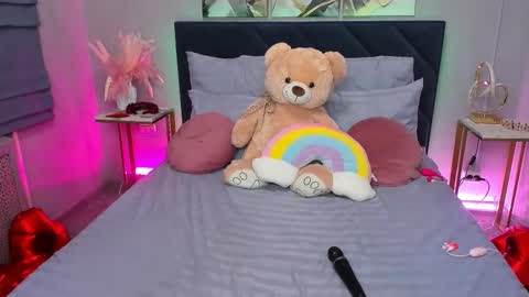 Snapshot of curvy_dynamite chatting on March 2026 01:12:01 AM Sammy online show from March 2026 01:12:01 AM