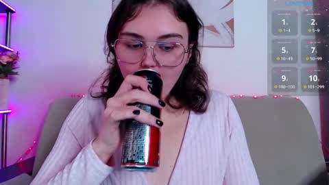 Snapshot of curvy_janie chatting on April 2026 04:27:01 AM Jane online show from April 2026 04:27:01 AM