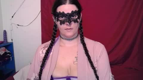Snapshot of curvygamerceline chatting on March 2026 06:34:01 PM Celine Fawe online show from March 2026 06:34:01 PM