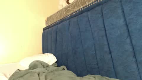 Snapshot of curvyjoan chatting on February 2026 09:38:01 AM curvyjoan online show from February 2026 09:38:01 AM