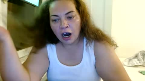 Snapshot of curvymomylore chatting on July 2026 08:41:01 PM Lore online show from July 2026 08:41:01 PM
