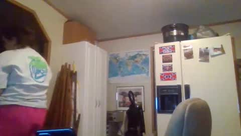 Snapshot of curvyplayday chatting on December 2024 01:15:02 AM dahlia -kim online show from December 2024 01:15:02 AM