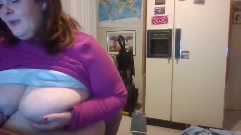 Snapshot of curvyplayday chatting on January 2025 05:22:02 AM dahlia -kim online show from January 2025 05:22:02 AM