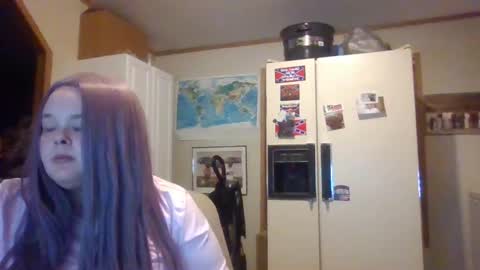 Snapshot of curvyplayday chatting on February 2025 08:59:01 AM dahlia -kim online show from February 2025 08:59:01 AM