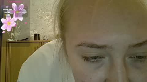 Snapshot of curvywild_lady30 chatting on April 2026 07:57:01 AM Curvy online show from April 2026 07:57:01 AM