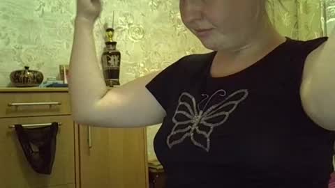 Snapshot of curvywild_lady30 chatting on May 2026 06:38:01 PM Curvy online show from May 2026 06:38:01 PM