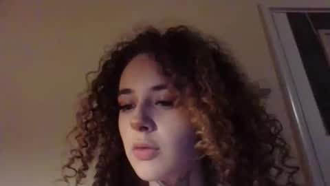 Snapshot of curvyyus chatting on February 2026 11:02:01 AM curvyyus online show from February 2026 11:02:01 AM