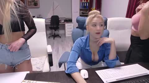  and follow twittercute00kiara2 online show from November 2025 08:31:02 AM