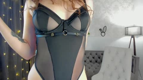 Alicia online show from April 2026 01:26:01 AM