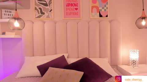 Snapshot of cute__cherry_ chatting on September 2025 07:58:02 PM Amber online show from September 2025 07:58:02 PM