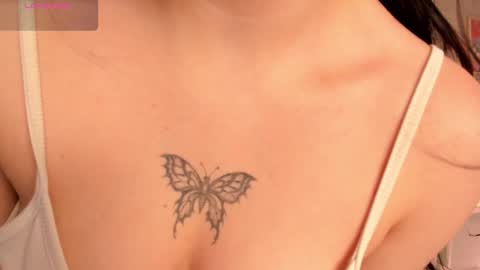 Snapshot of cute__cherry_ chatting on October 2025 09:37:01 PM Amber online show from October 2025 09:37:01 PM