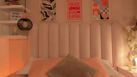 Snapshot of cute__cherry_ chatting on December 2025 12:10:02 PM Amber online show from December 2025 12:10:02 PM