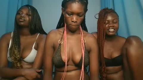 Snapshot of cute_angel11 chatting on December 2025 09:45:02 PM angel online show from December 2025 09:45:02 PM